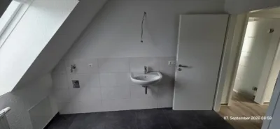 2 Raumwohnung mit Keller und Stellplatz, ERSTBEZUG nach Komplettsanierung - IMG-20260907-WA0012 (39532)
