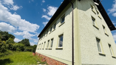 2 Raumwohnung mit Keller und Stellplatz, ERSTBEZUG nach Komplettsanierung - Bild (32882)