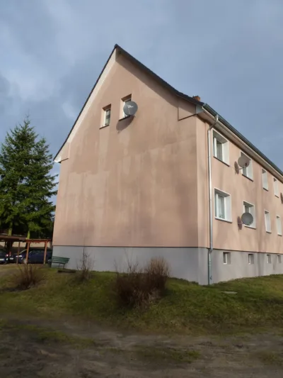 1 – Raum Dachgeschosswohnung mit Keller und Parkplatz - P1020692 (39557)
