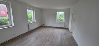 4 Raumwohnung mit Keller und Stellplatz, ERSTBEZUG nach Komplettsanierung - IMG-20260707-WA0002 (32852)