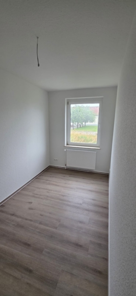 4 Raumwohnung mit Keller und Stellplatz, ERSTBEZUG nach Komplettsanierung - IMG-20260707-WA0001 (32851)